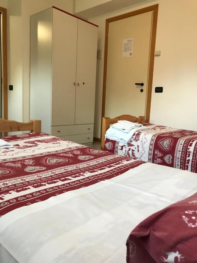 Ostello Casa Corti Valbondione Eksteriør bilde