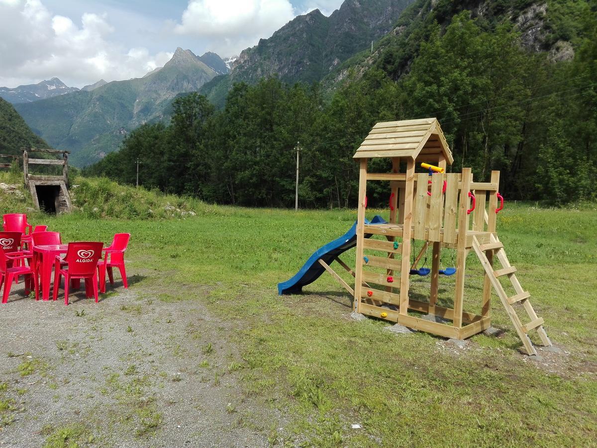 Ostello Casa Corti Valbondione Eksteriør bilde